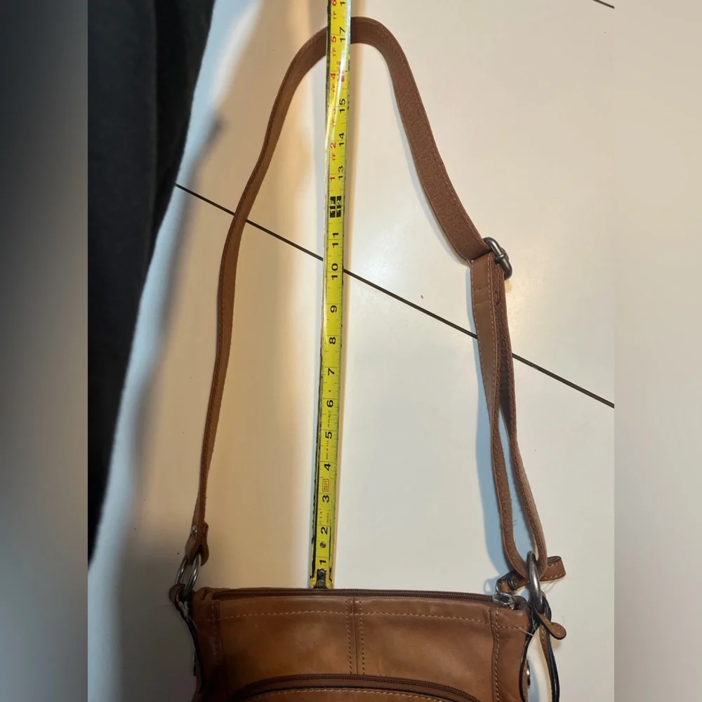 Fossil Hanover Leather Crossbody Bag cognac color satchel hang key